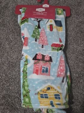 Holiday Time Velvet Plush Blanket - Light Blue Winter Village New